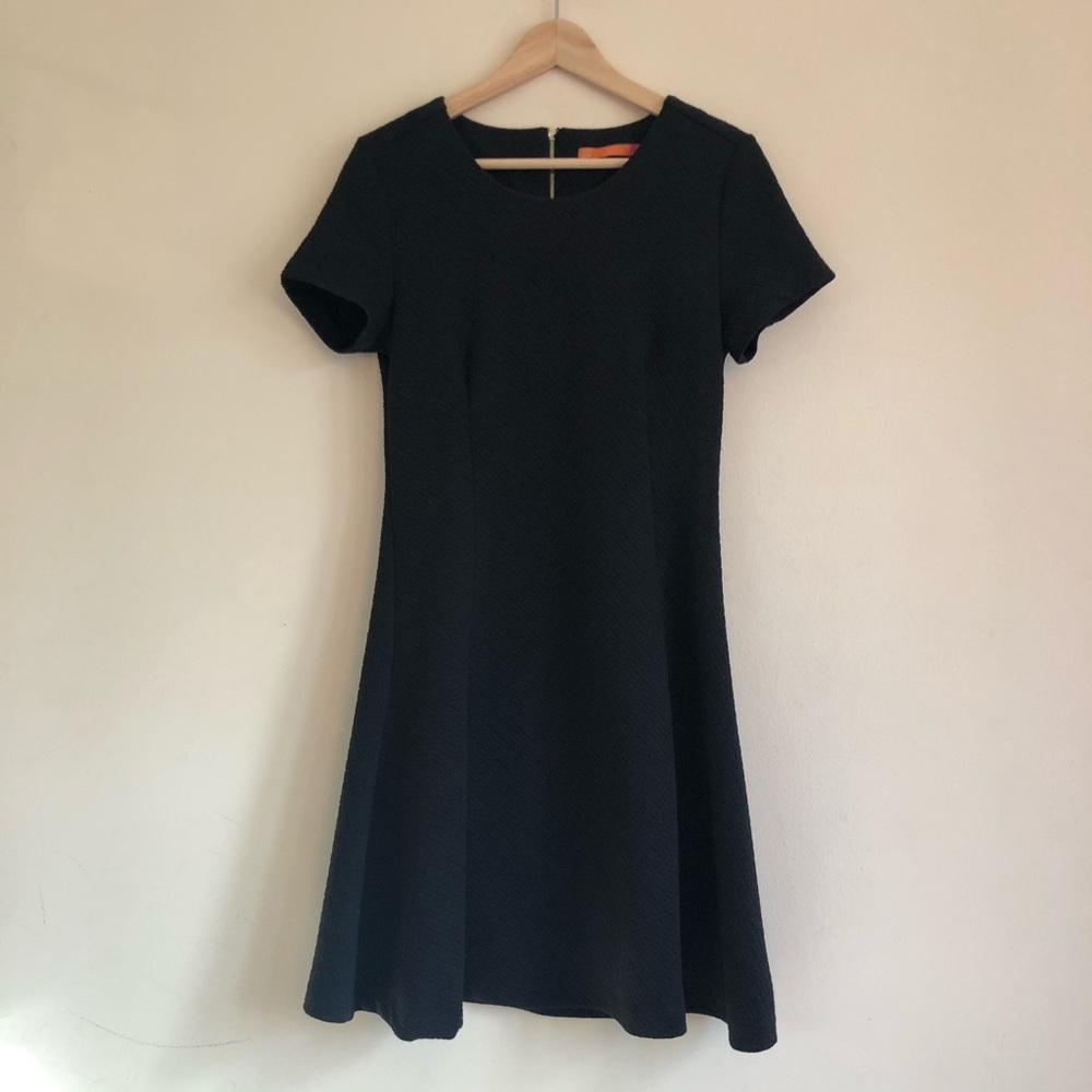 EUC Ava (Le Tote) quilted black A-line dress